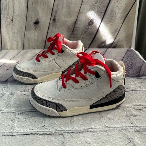 Air Jordan Retro 3’s Chils Size 10c -Like New! - Picture 1 of 3